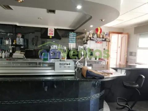 Local comercial en Purias