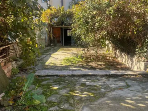 Casa adosada en Centro-Arroyo-La Fuente