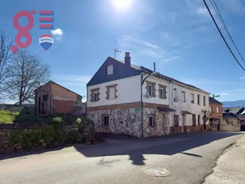 Chalet en calle Mayor, 3