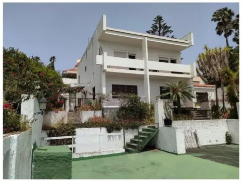 Chalet en calle Rafael Rafaely, 31