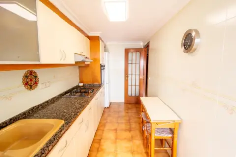 Piso en Avinguda d'Emili Baró, 6