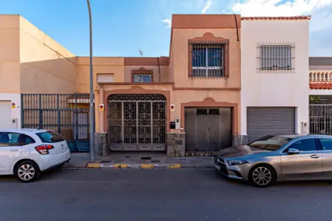 Casa en Pabellón-Estación-Corte Inglés