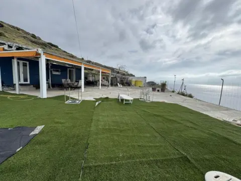 Casa en A 500 Metros de La Playa