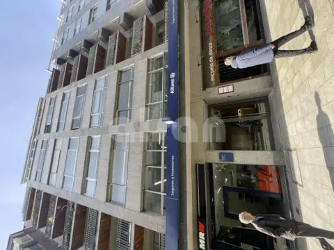 Piso en calle de Uruguay