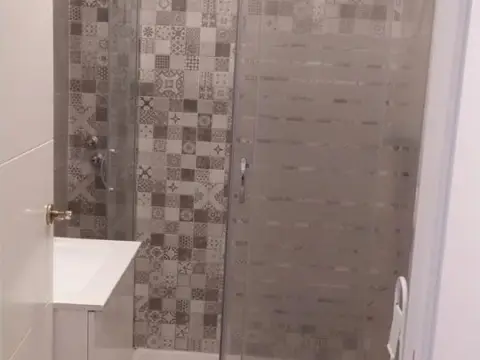 Piso en calle de Explorador Badia