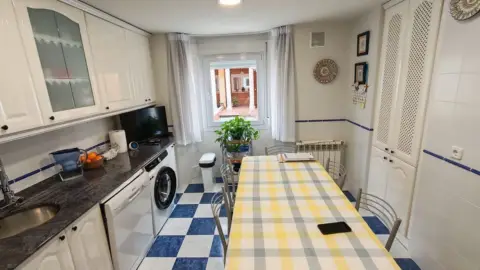 Casa adosada en Estación Renfe-Los Manantiales