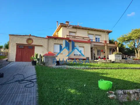 Chalet en calle de la Lluja