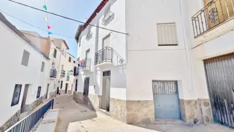 Casa en calle Jazmines, 2