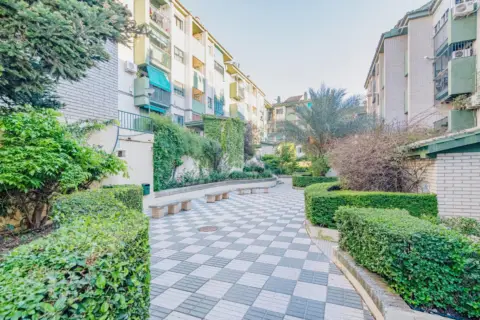 Apartment in Granada Capital