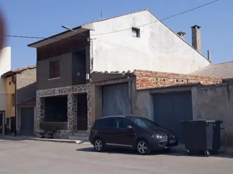 Casa en calle Hilador