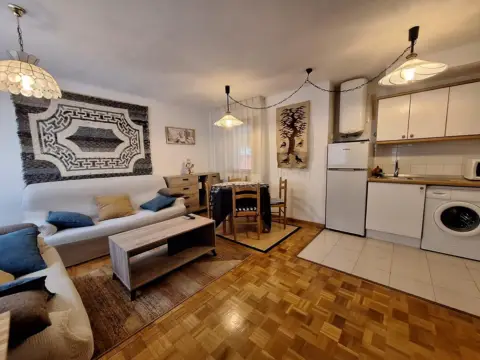 Piso en calle de las Membrilleras, 11