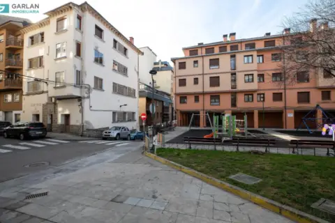 Flat in calle de Luis Buñuel, 25