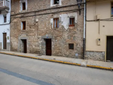Casa en calle Fernando 'El Católico', 10