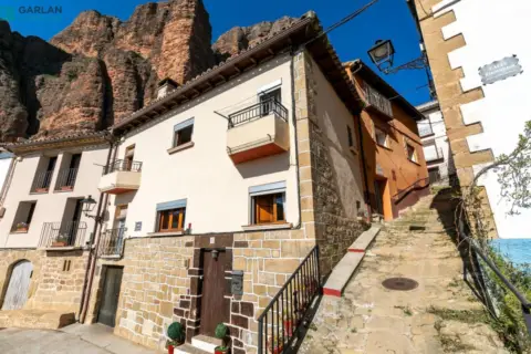 Casa en calle Plaza La Ag Riglos