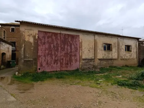 Nave industrial en calle Mayor Ag Lierta