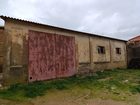 Nave industrial en calle Mayor Ag Lierta