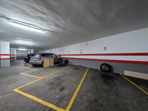 Garaje en calle del Doctor Cerrada, 3