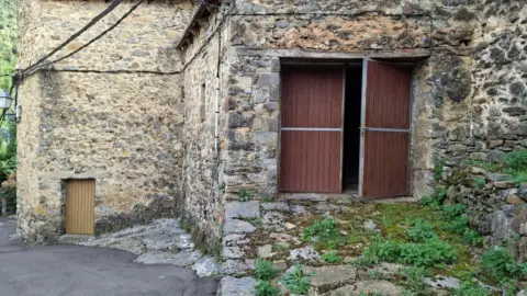 Finca rústica en Camino de la Fuente