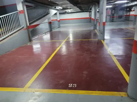 Garaje en calle de la Poetisa María Zambrano