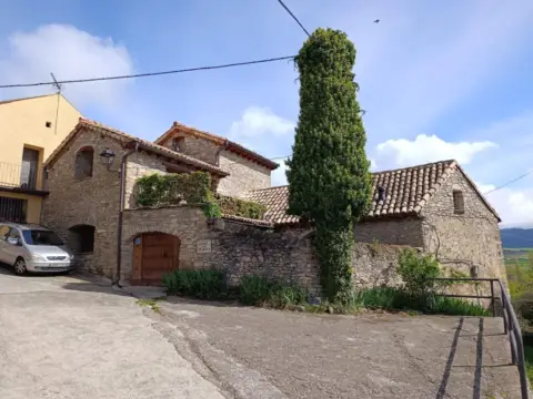 Casa en calle del Cantón