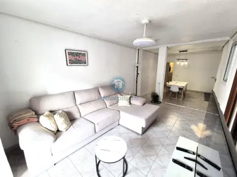 Piso en calle de José Reus García