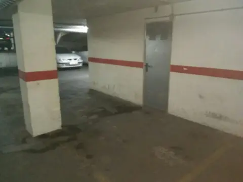 Garage in Hospital General