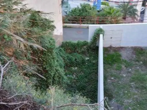 Terreno en calle Maestro Rodo