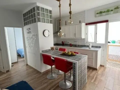 Casa adosada en calle de Isora, 12