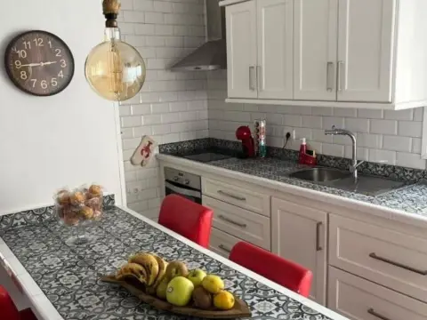 Casa adosada en calle de Isora, 12