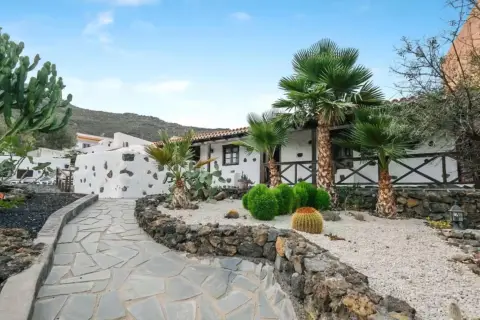 Chalet en calle El Cascajo, 33