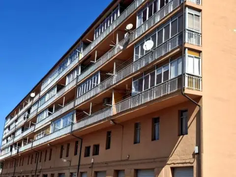 Piso en calle Cofiero