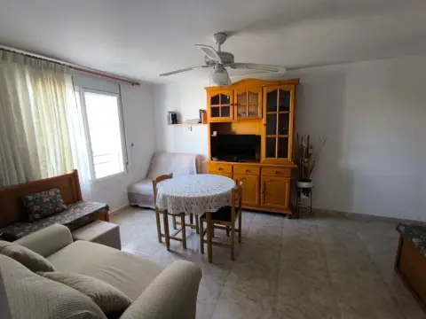 Piso en Paseo de Vicente Navarro del Castillo