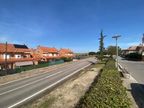 Casa adosada en Castilla La Mancha
