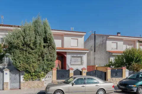 Casa adosada en Castilla La Mancha