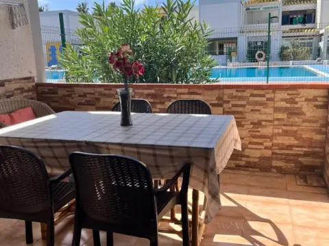 Estudio en calle de Hércules, 4