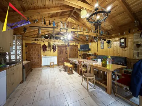 Chalet en Santa Maria La Real de Nieva