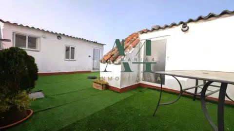 Dúplex en Parte Antigua