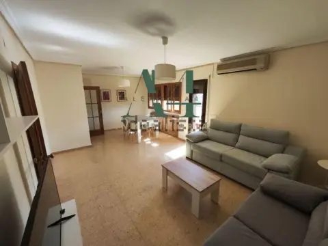Ático en Canovas
