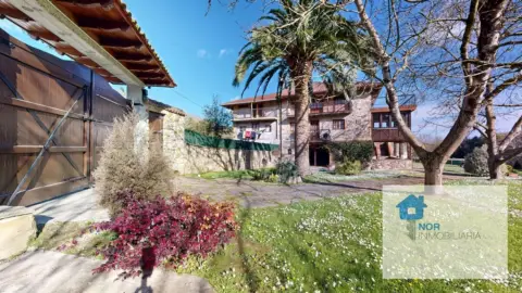 Casa adosada en calle Pb Portilla