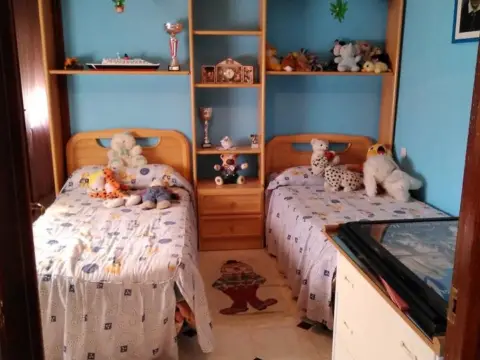 Chalet en calle Higueras