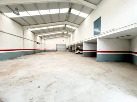 Nave industrial en calle de Isaac Peral, 12