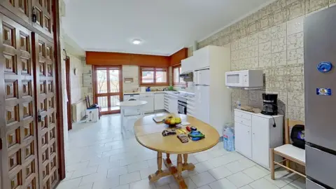 Chalet en calle de Gonzalo Berceo, 12