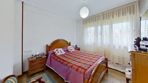 Chalet en calle de Gonzalo Berceo, 12