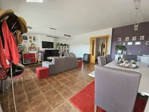 Casa adosada en calle del Priorato