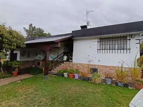 Chalet en calle de Uruguay