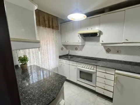 Chalet en calle de Robleda, 53