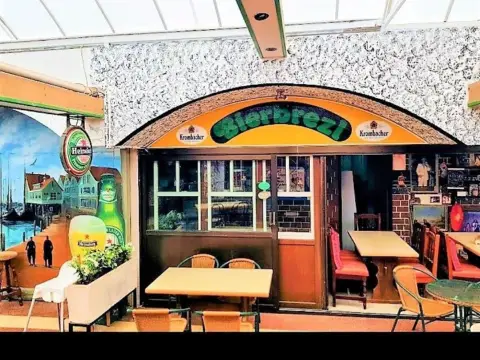 Local comercial en Avenida de Alemania