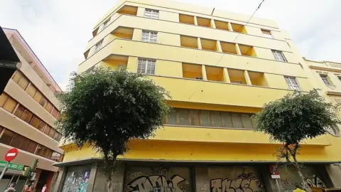 Edificio en calle de Nicolás Estévanez, 6