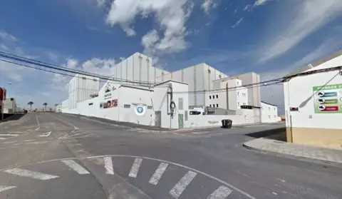 Nave industrial en El Charco-Las Salinas