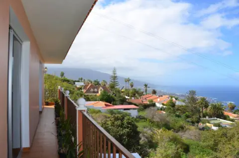 Casa en Carretera Nueva Corujera